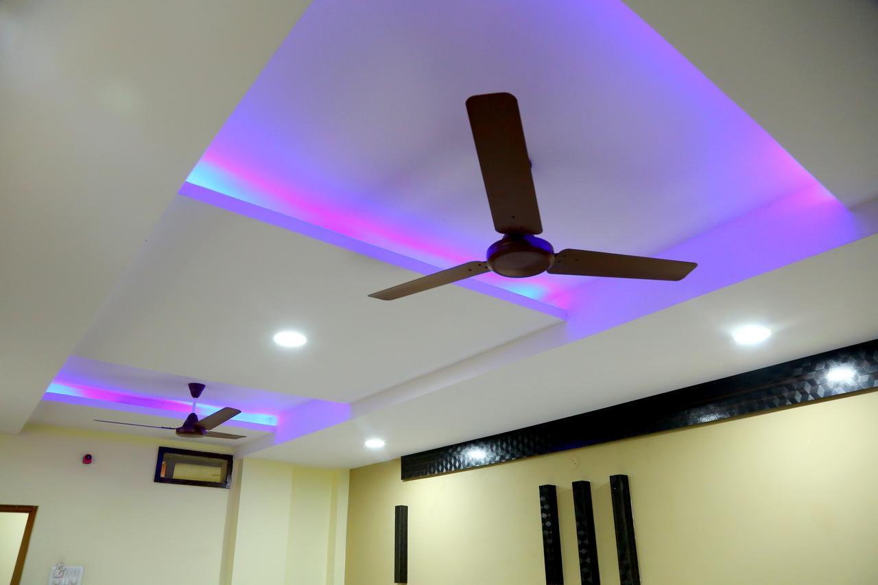 Divya Lodge Hyderabad Exterior photo