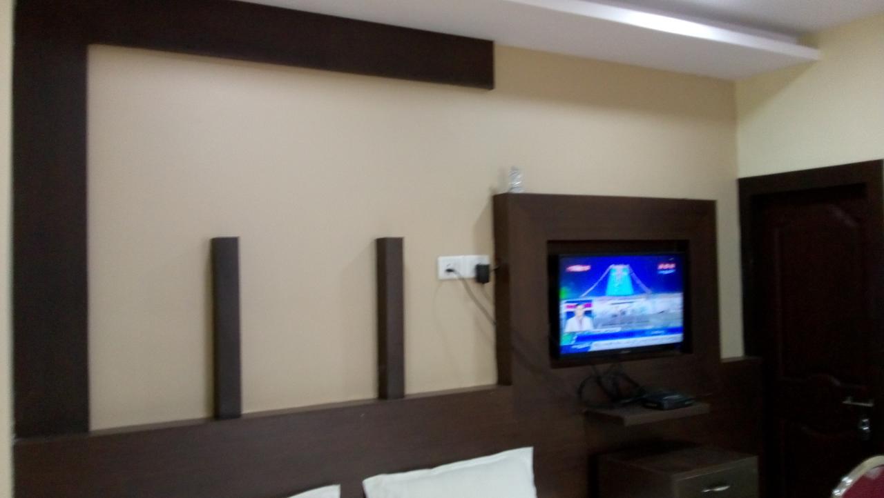 Divya Lodge Hyderabad Exterior photo